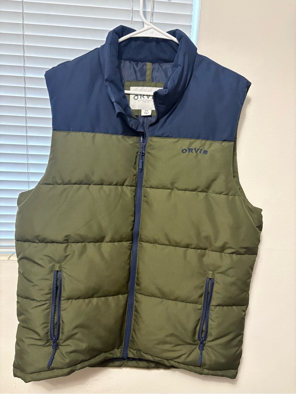 Orvis Olive & Navy Quilted Insulated Men's Vest
